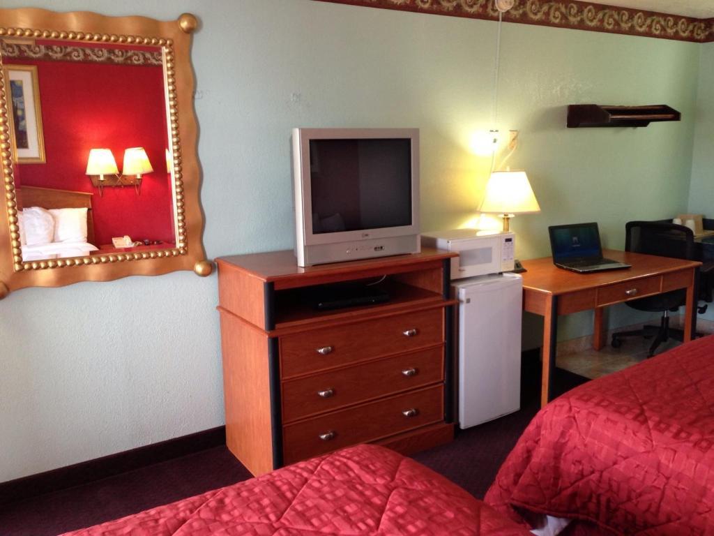 Motor Inn Clewiston Oda fotoğraf